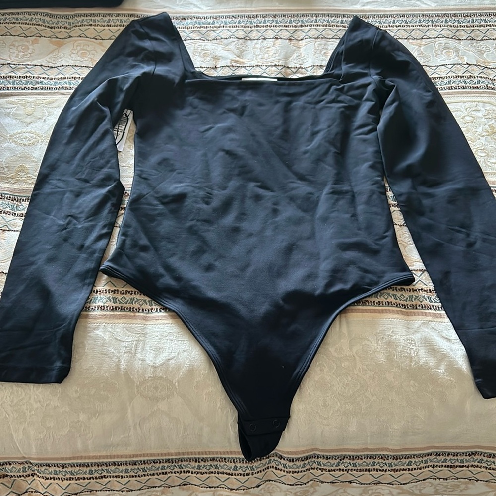 Babaton contour square neck bodysuit